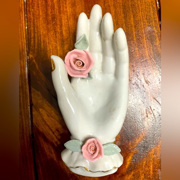 Vintage THAMES CHINA Pink & Gold Floral Porcelain Hand Ring/Pins/Trinket - Picture 2 of 7